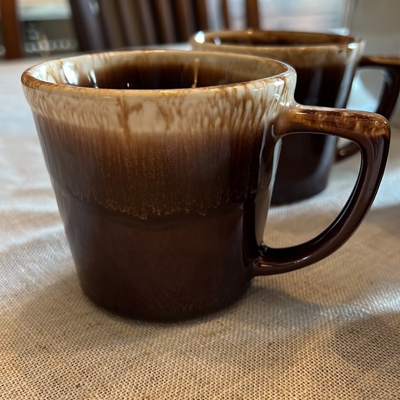 Vintage McCoy Pottery Brown Drip Glaze Mugs - Set of 4 - Picture 2 of 8